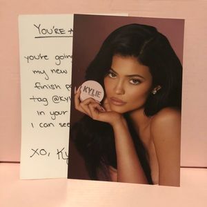 Kylie Cosmetics Powder Card Collectible